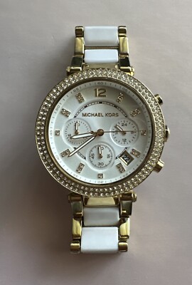Michael Kors women’s white/gold wristwatch ⌚️ Michael Kors Womens Everest Gold Casual Watch, MK Logo Dial  main image 3