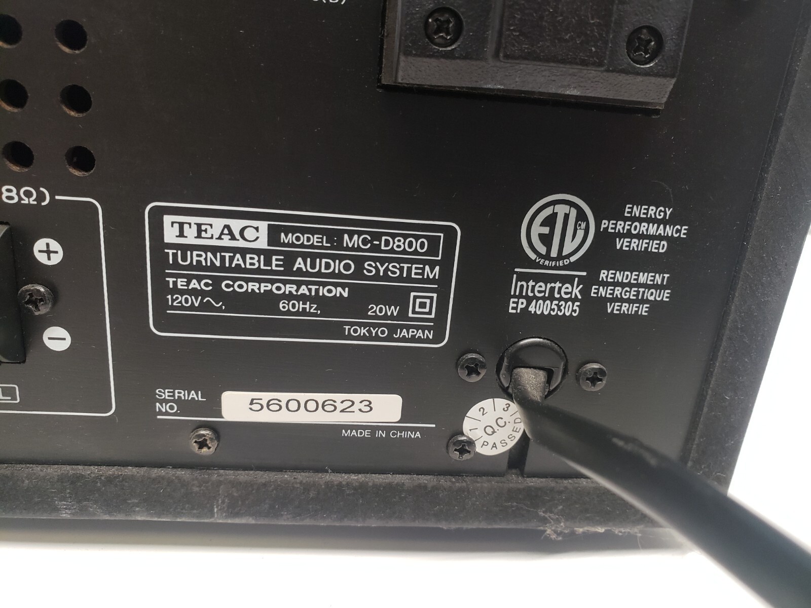 Teac MC-D800 Stereo Turntable System (Black)