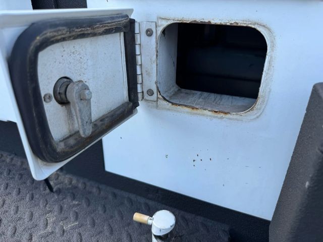 2018 Hino 258ALP thumbnail 18