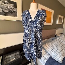 - Ralph Lauren 100% Cotton Floral Print Summer Dress Coverup Light MEDIUM