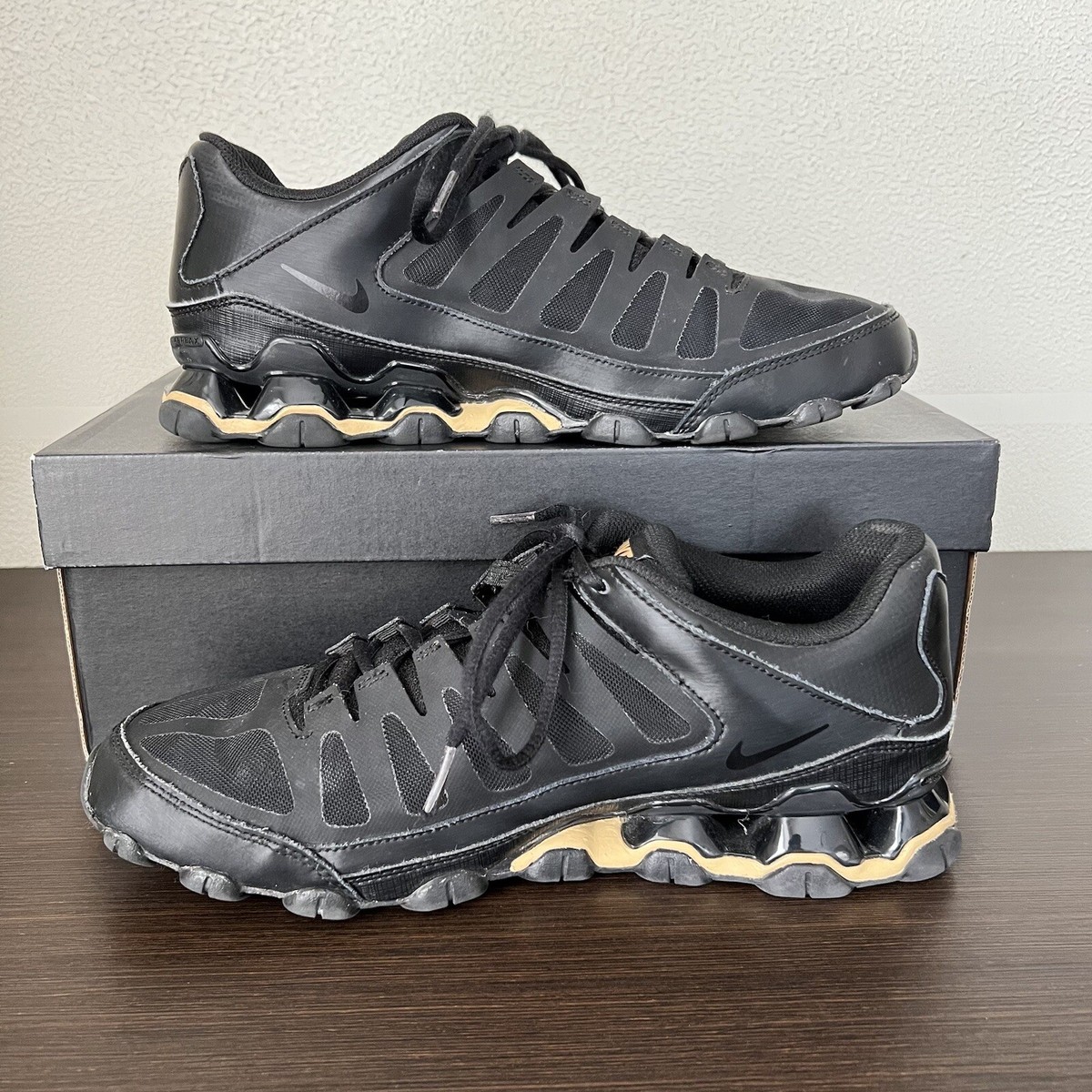 Nike Reax 8 TR Black Gold Shoes Sneakers 621716-020 Men's Size US