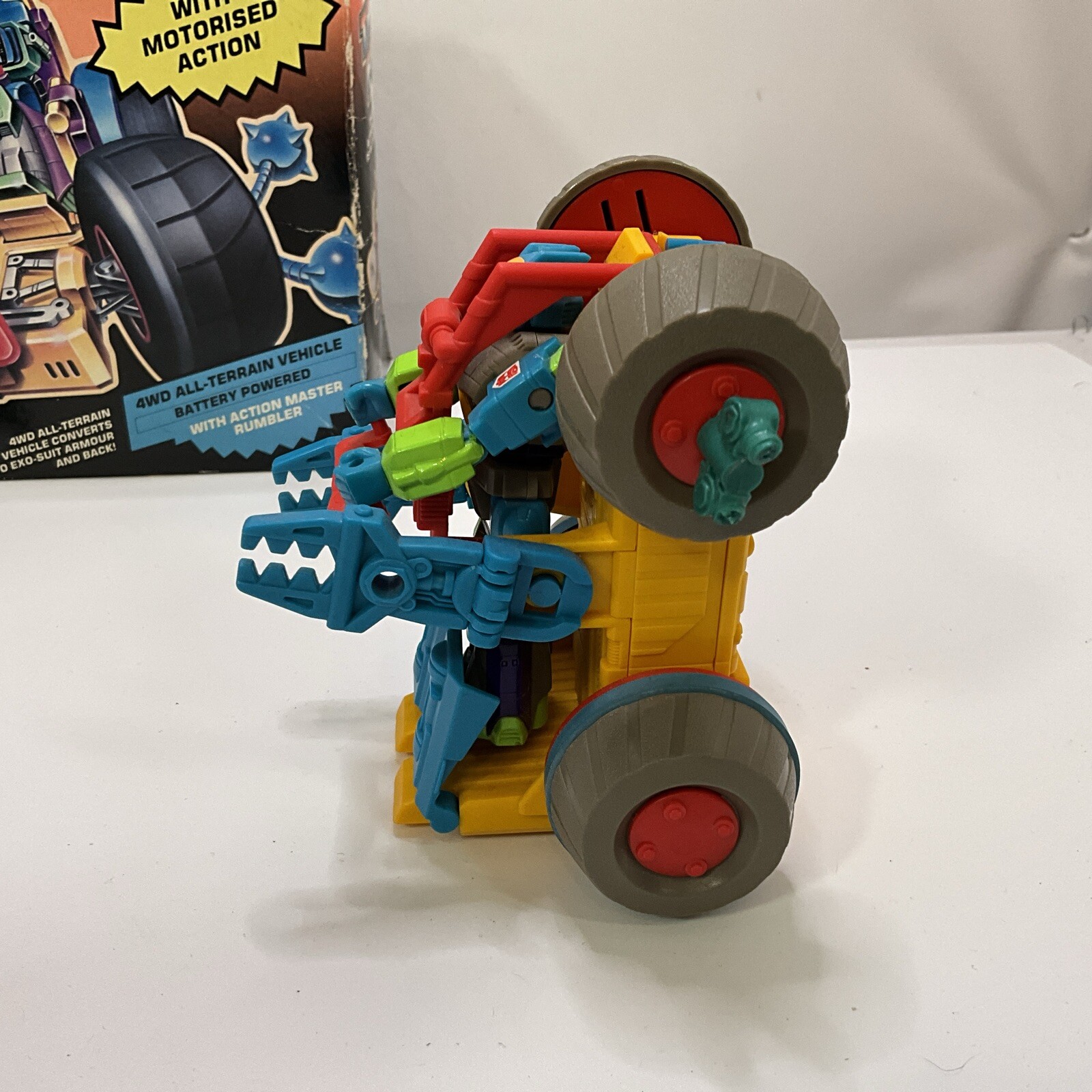 TRANSFORMERS G1 (Europe) Action Master ExoSuits 4WD ATV with Rumbler