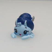 Hatchimals CollEGGtibles Season 5 Blue Crabler Figure Mermal Magic Common