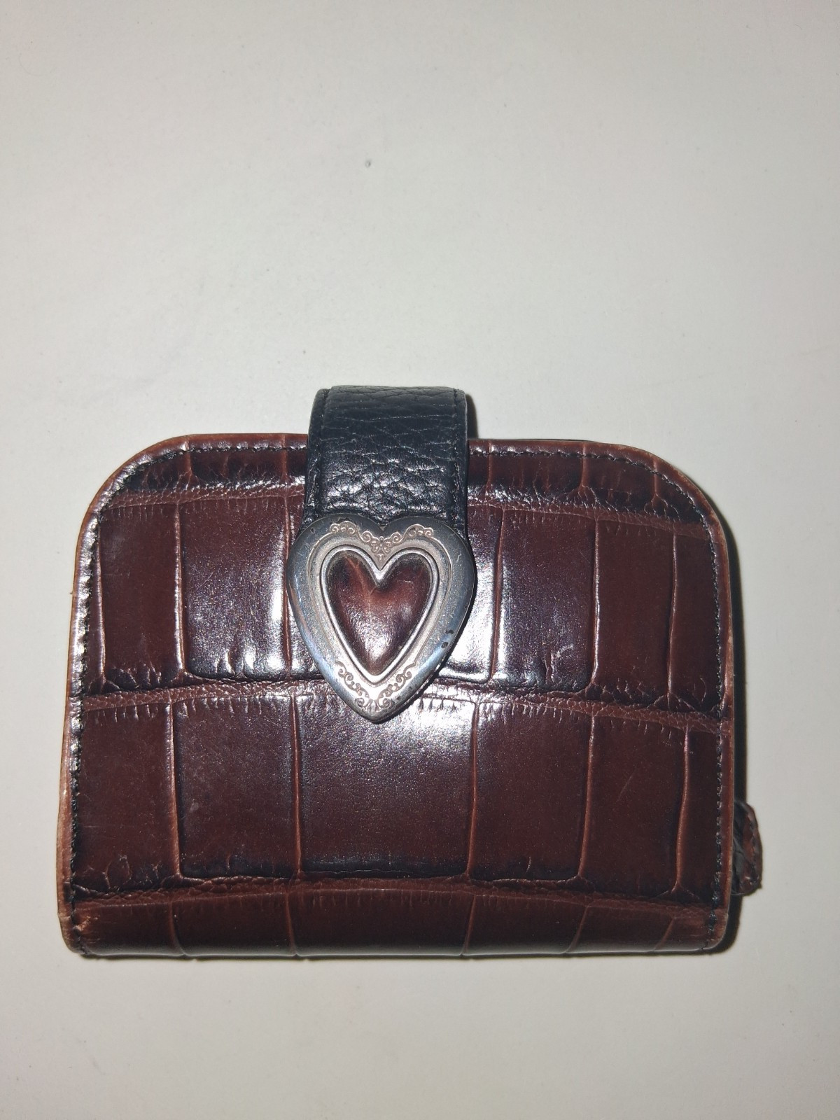 Vintage 90s Brighton Croc print Wallet Brown Leather Heart Clasp
