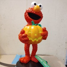 Sesame Street Halloween Standing ELMO Holding A Pumpkin NWT - Fast Shipping