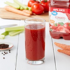  2 pack Great Value Tomato 100 Juice, 64 fl oz