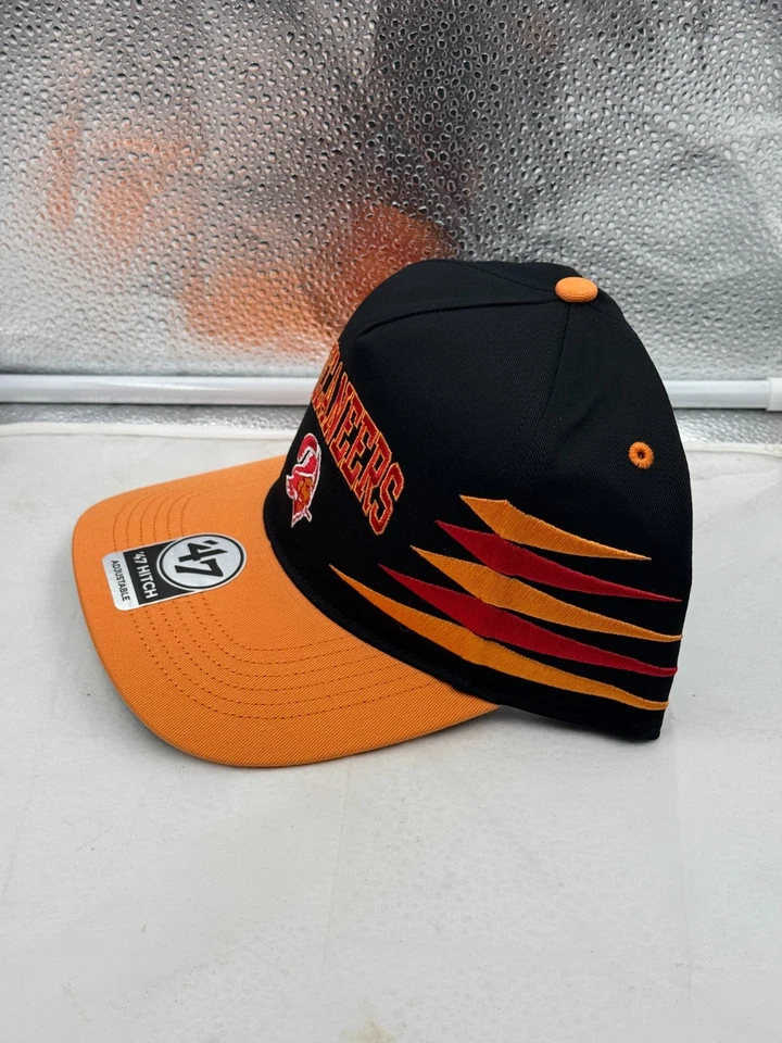 Tampa Bay Buccaneers NFL '47 Marca Negro Diamante Enganche Snapback Sombrero Ajustable Foto 2 de 4