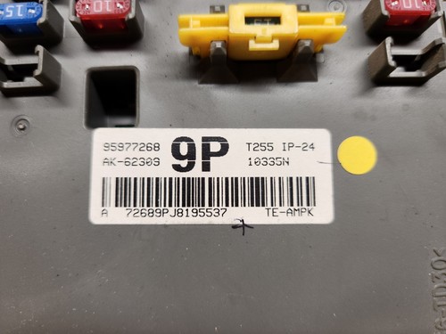 2008-2011 Chevrolet Aveo Interior Cabin Fuse Box Part# 95977268 - Picture 3 of 4