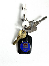 Genuine Vintage Morris 1100 Enamel Leather Keyring Fob & Original Ignition Keys