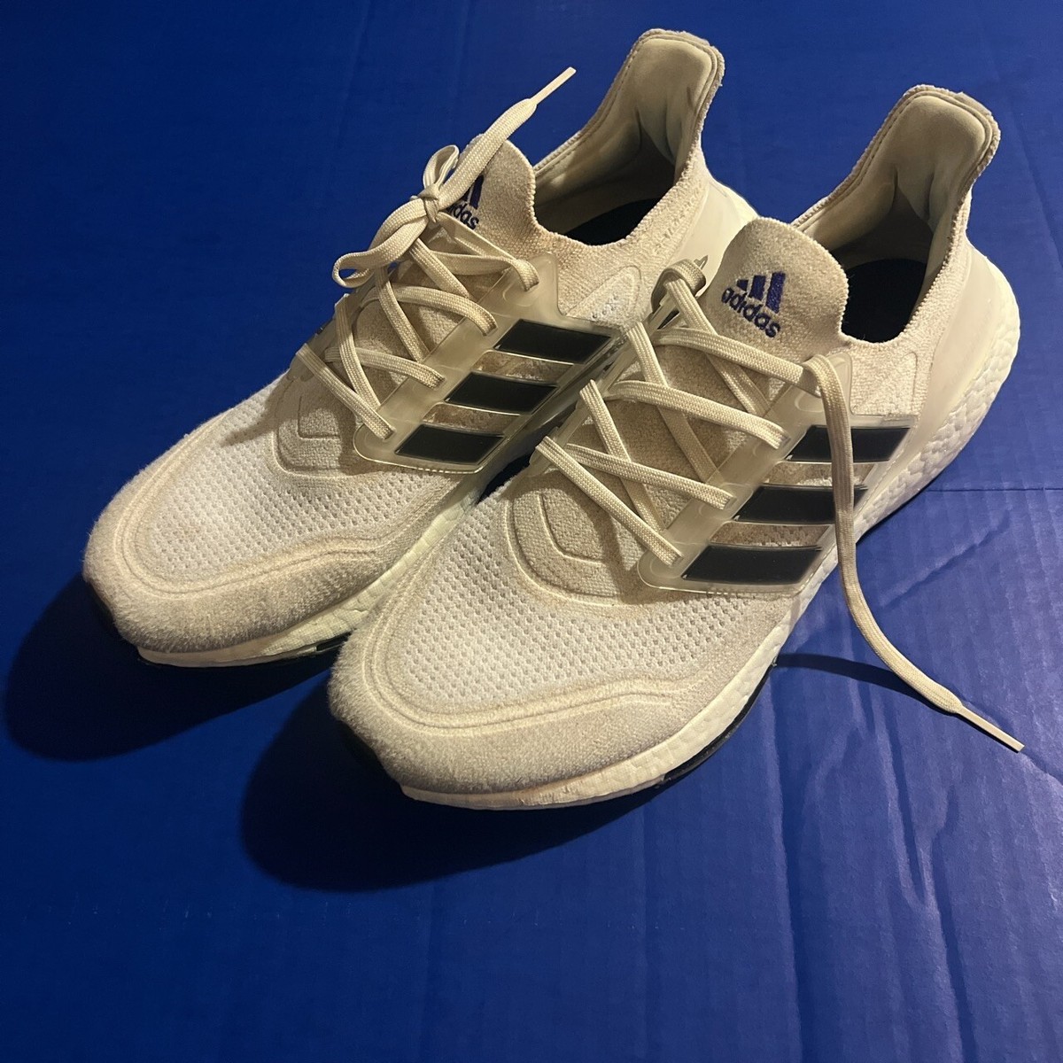 Adidas Ultraboost 22 men size 11