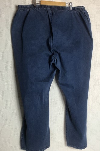 Mom’s Blue Denim Jeans ~ Women’s Size 28W ~ Elastic Waist ~ Butterfly Decor - Picture 4 of 6
