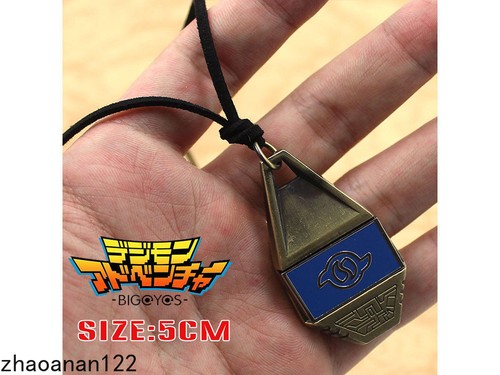 Nuovo Ciondolo Collana Anime Cartoni animati Digimon Etichetta & Stemma Emblema Coraggio - Foto 7 di 22