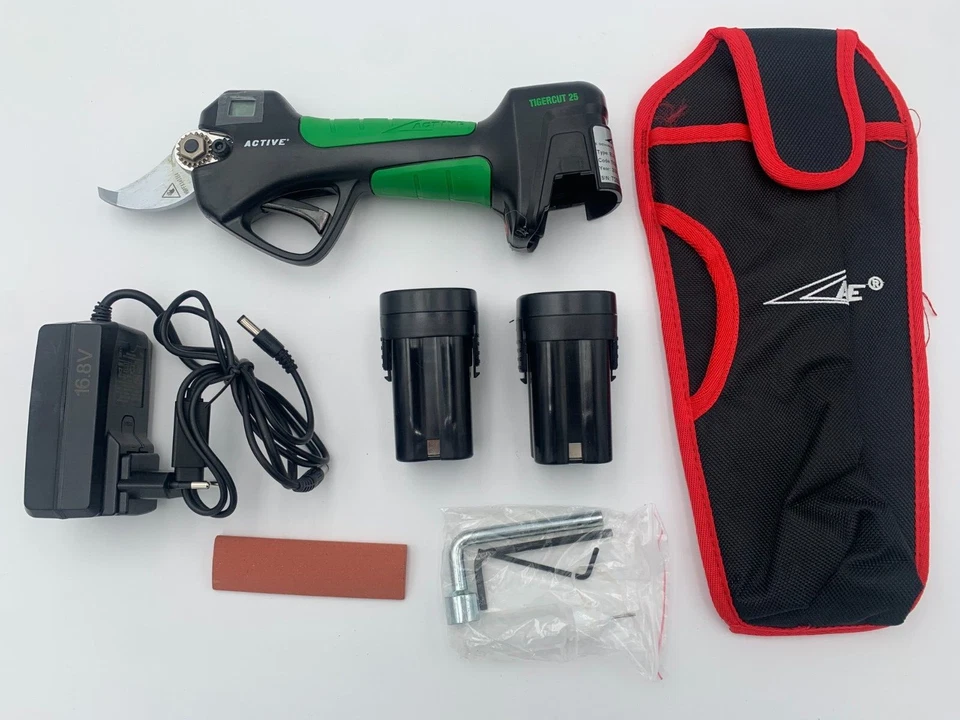 FORBICE A BATTERIA ACTIVE TIGERCUT 25 TAGLIO 25 MM CON 2 BATTERIE NO WI-FI