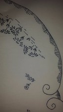 Vintage Rotkehlchen Oval Blumenstickerei Transfermuster 8141
