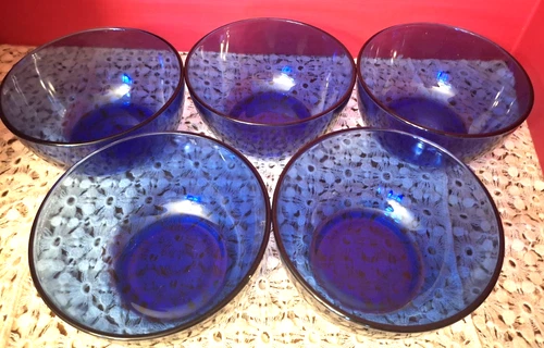 Set of 5 Vintage Cobalt Blue Glass Soup Cereal Bowls Thick Heavy Bowls 6" Mexico