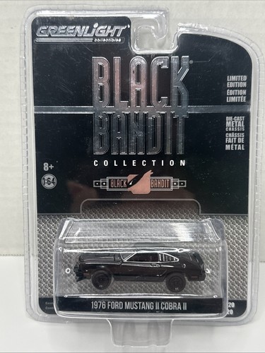 Greenlight Black Bandit 1976 Ford Mustang II Cobra II, 1/64 - Picture 7 of 16