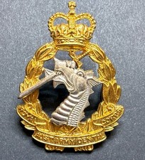 WW2 Australia Royal Army Dental Corps Cap Badge Brass Swann Hudson