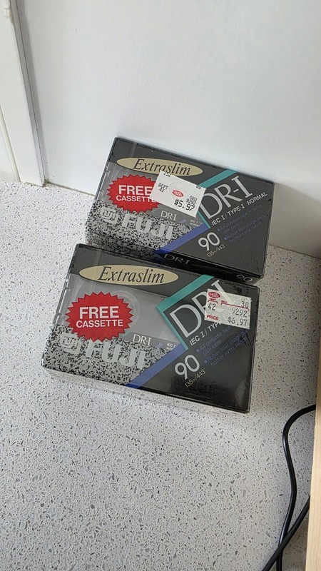 FUJI DR-I 90 ExtraSlim 90 min IEC I/Type I Normal Bias Recordable Cassette