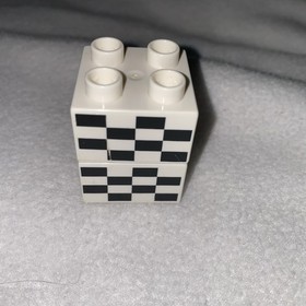 Lego Duplo 2x2 Brick Part Photo  White Black Checkered Grand Prix (2)  B1