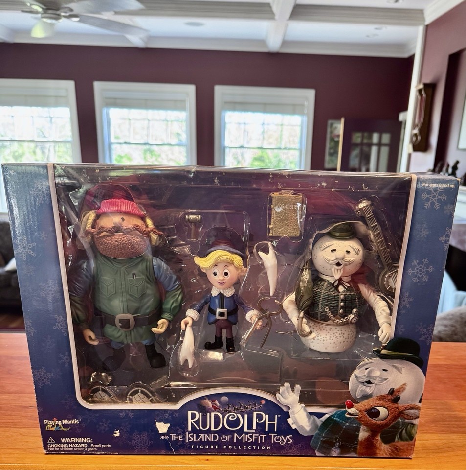SEALED Rudolph the Red Nose Reindeer Island of Misfit Toys figure set