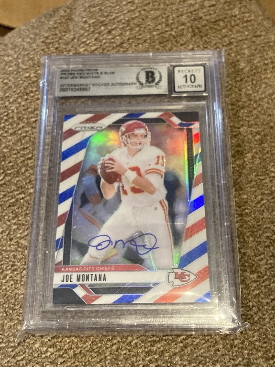 Panini Joe Montana Autographed Football Sports Trading Cards