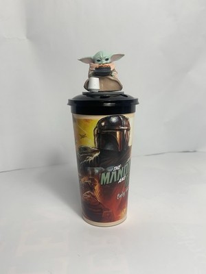 The Mandalorian and Grogu Trinkbecher mit Mandalorian Figur