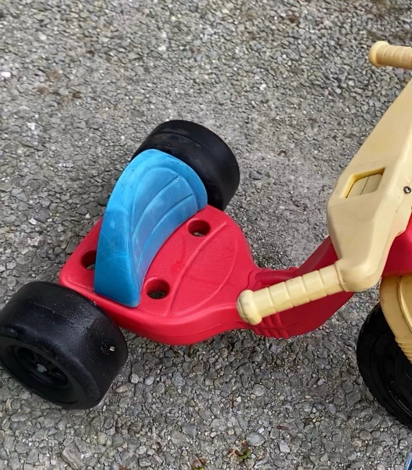 The Original Big Wheel Giant 16 英寸赛车 3 位座椅 — 第 2/4 张图片