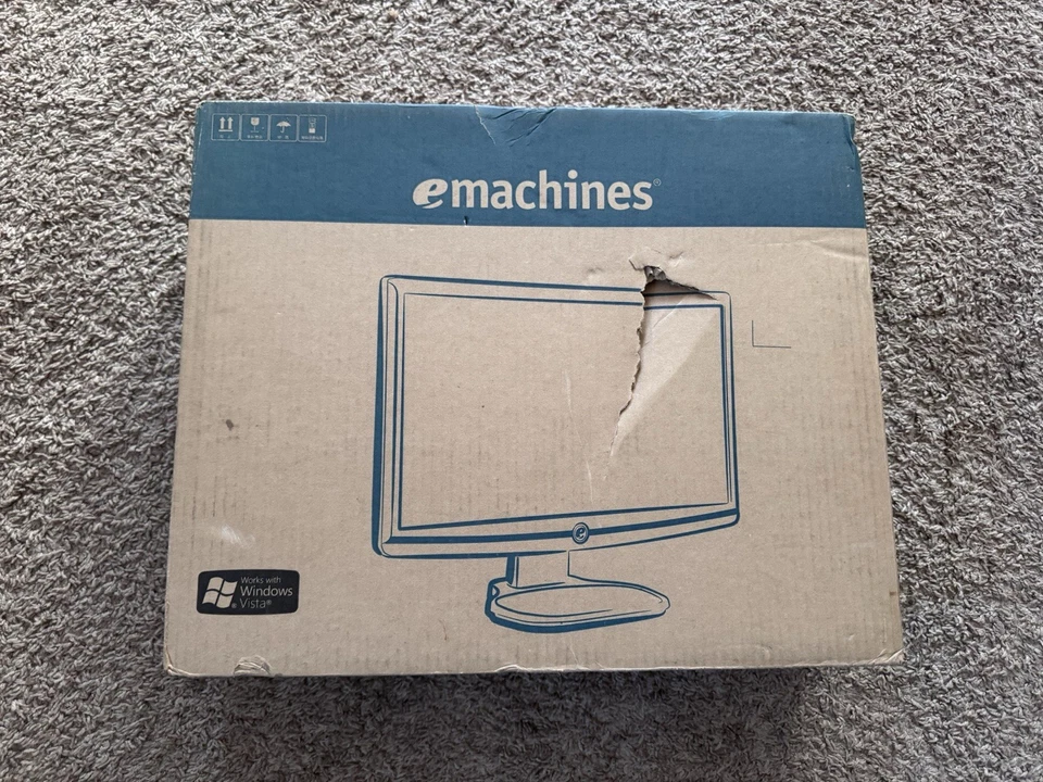 eMachines E180HV 18.5" Widescreen LCD Monitor. - Image 2 of 4