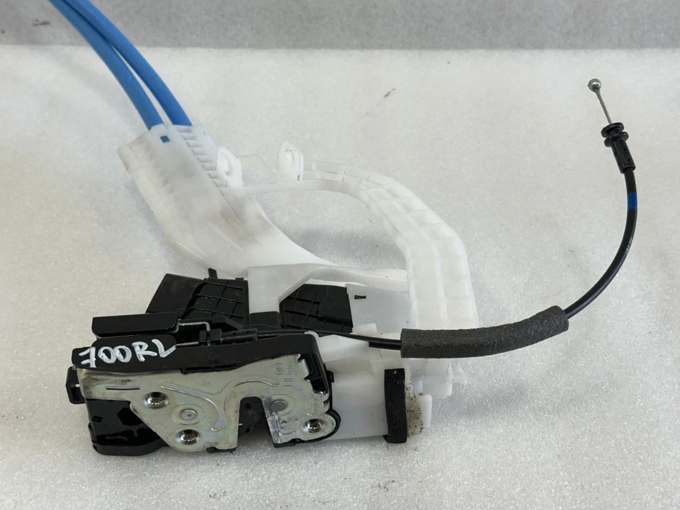 2016 2017 2018 2019 2020 2021 HYUNDAI TUCSON LEFT REAR DOOR LATCH LOCK ACTUATOR - Image 3 of 4