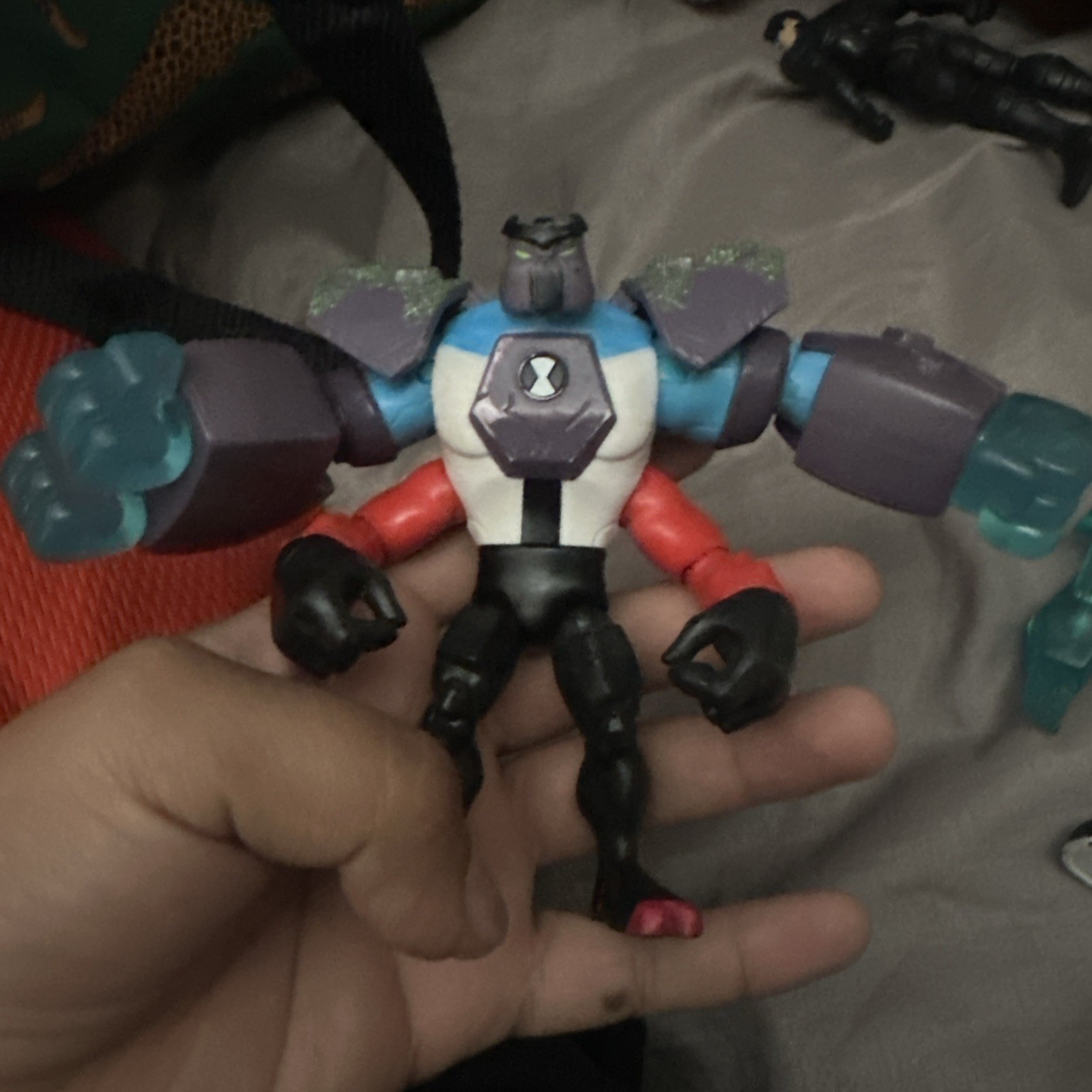 Picture 2 of 5