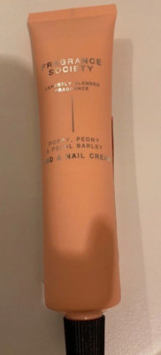M&S Fragrance Society Poppy, Peony & Pearl Barley Hand- & Nagelcreme 75 ml - Neu