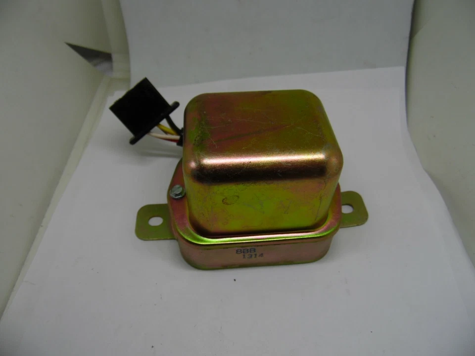 Regulador de Voltaje-Hatchback Estándar VR-139 HECHO EN EE. UU. VINTAGE Foto 4 de 4