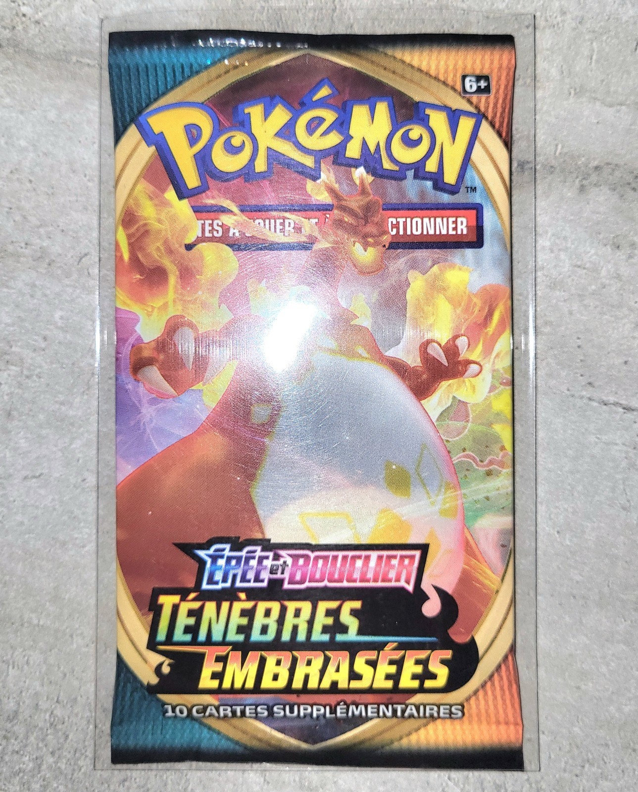 Pokémon Booster Épée et Bouclier Ténèbres Embrasées Scellé