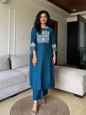 Pakistani Beautiful Women's Kurti Set Indian Designer Casual Wear Kurta Pant Set