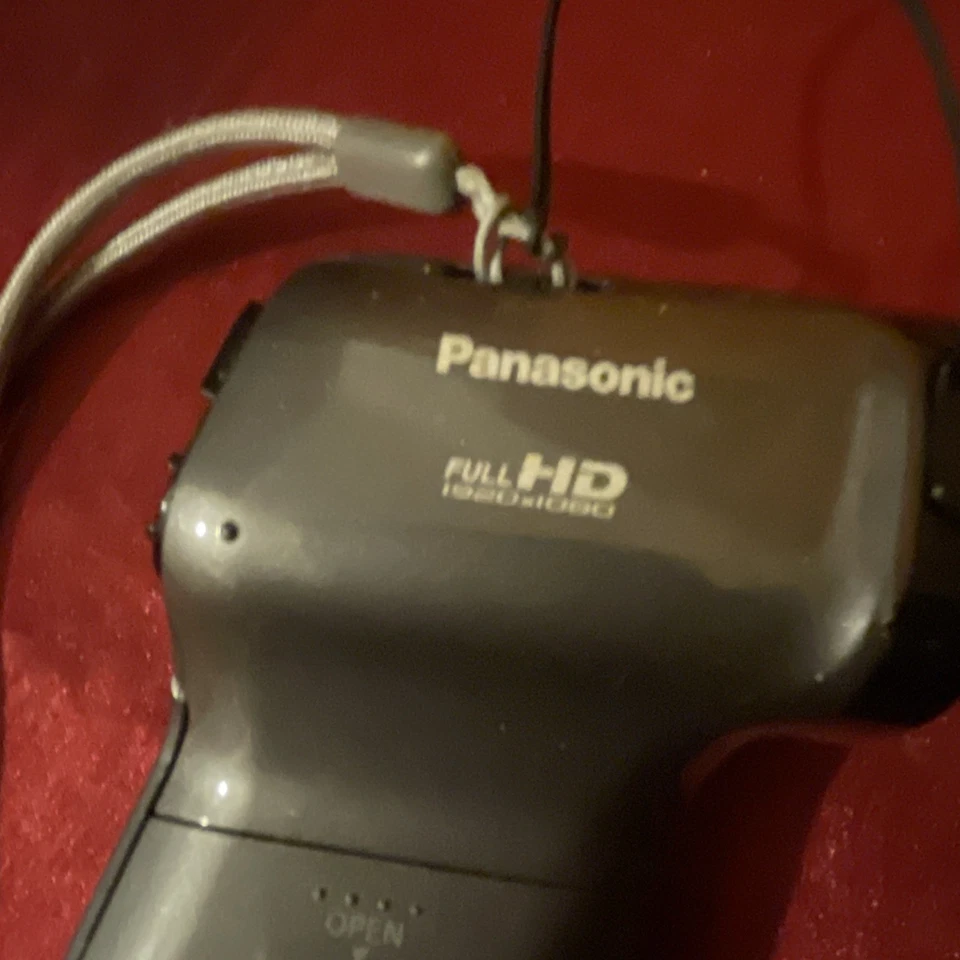 Panasonic HX-DC1 Camcorder Full HD 1080P Compact 14MP Digital Video Camera - Image 2 of 4