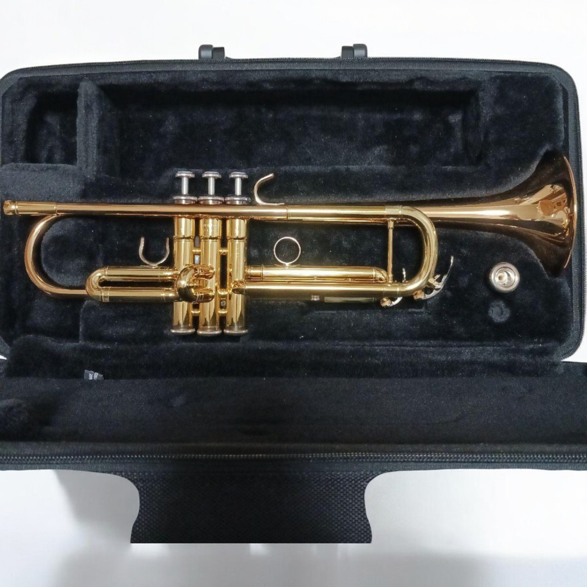 Yamaha YTR-4335GII Trumpet with Case, Maintenance Tools Yamaha YTR-4335GII Trumpet with Case, Maintenance Tools