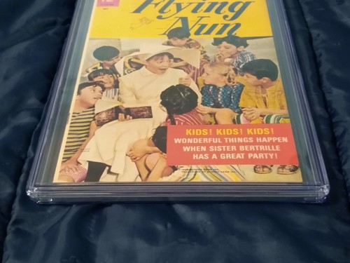 Flying Nun #2 CGC 9.6 NM+ (Dell - 05/68) Sally Field Photo Cover! 4th in Census! - Picture 6 of 11