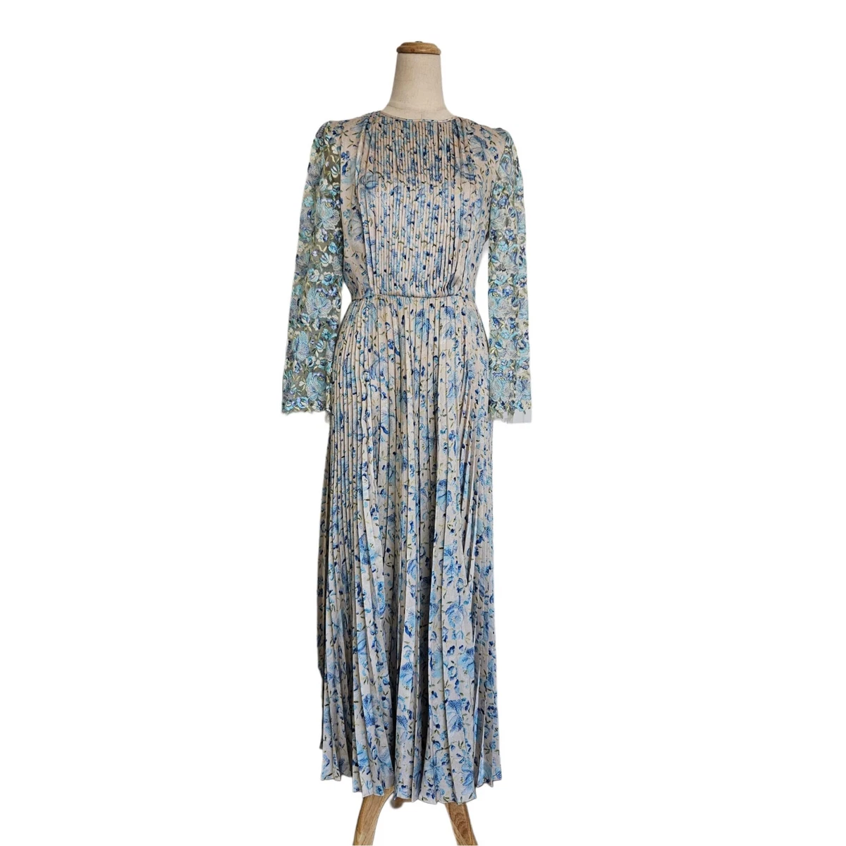 chinese dress ladies Prettiest Resort 2020 Luisa Beccaria Runway Look 24 Blue & Ivory Silk –  Shrimpton Couture main image 0