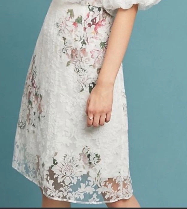 Vestido midi Tracy Reese Anthropologie Guayana Arrendamiento Floral Manga Abullonada Talla 6 DEFECTOS Foto 4 de 4