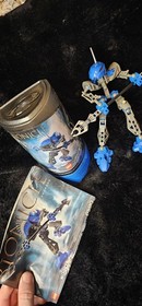 LEGO BIONICLE: Rahkshi Guurahk (8590) with canister, manual, and kraata