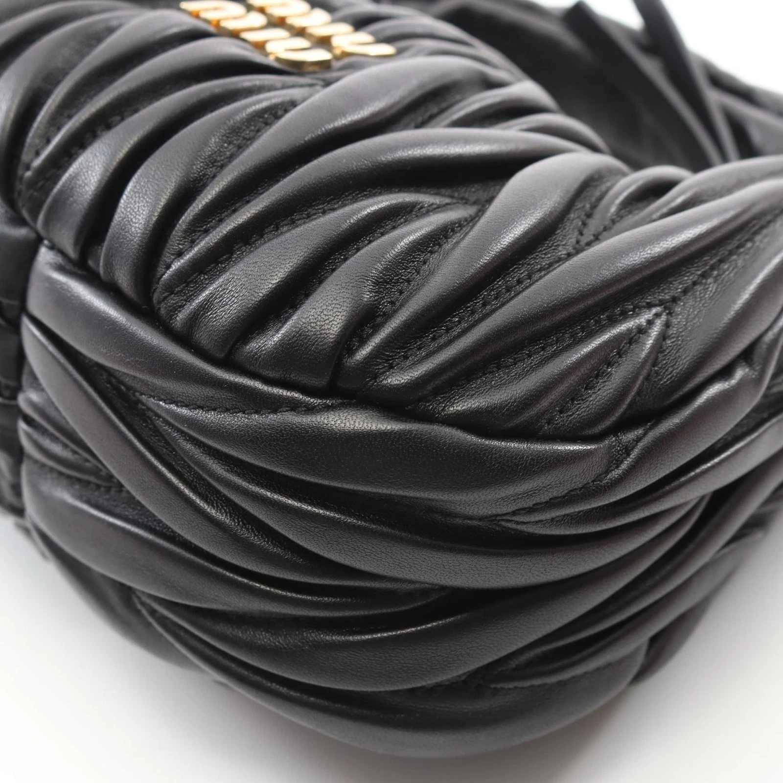 Borsa a tracolla Miu Miu Wonder Matelasse 5BP078OOOAN88F0002 pelle nera NUOVA