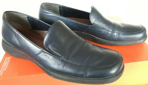 naturalizer channing