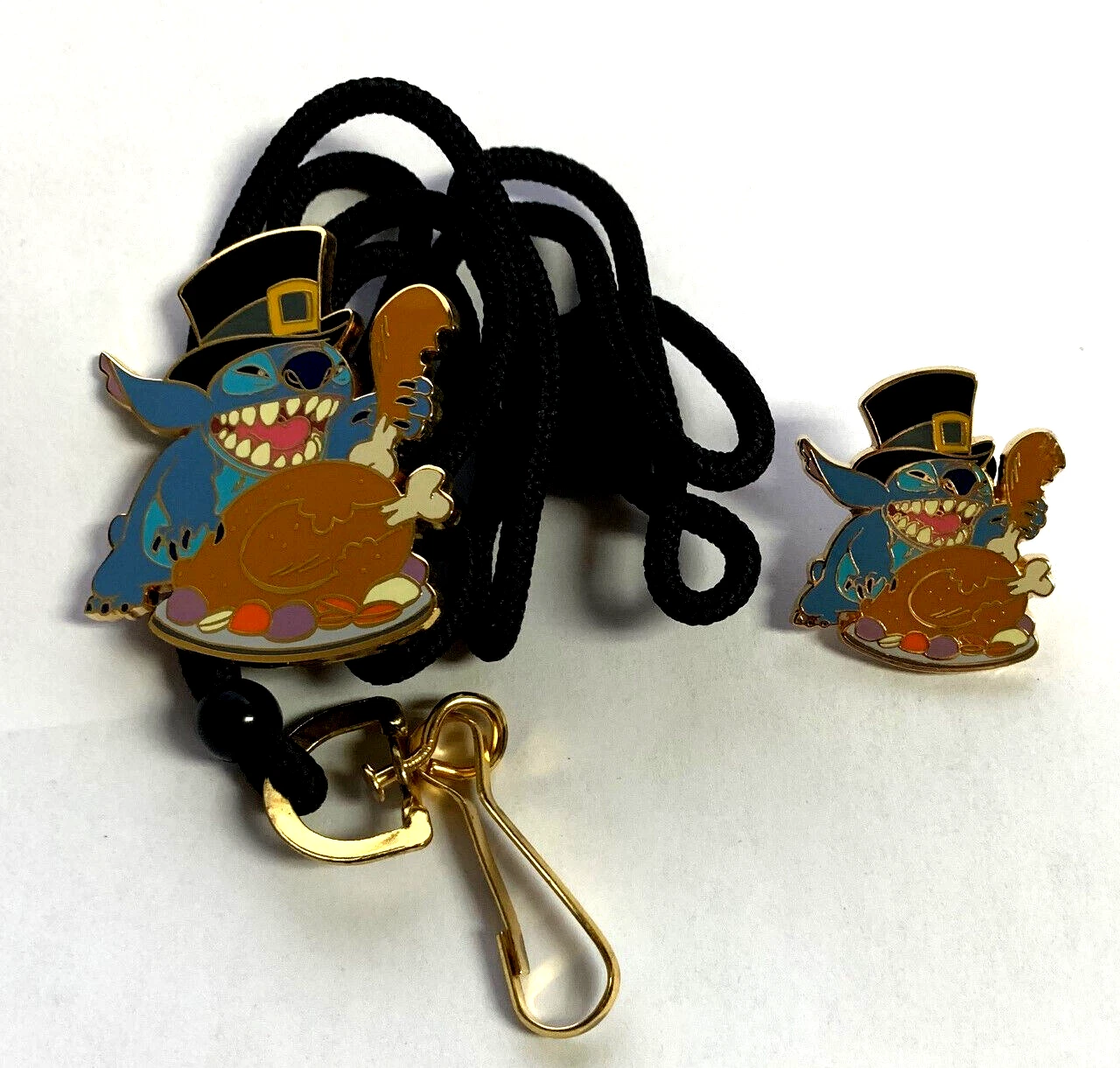 Disney Cast 2004 Lilo's STITCH Pilgrim Thanksgiving Turkey Pin & Lanyard LE Set