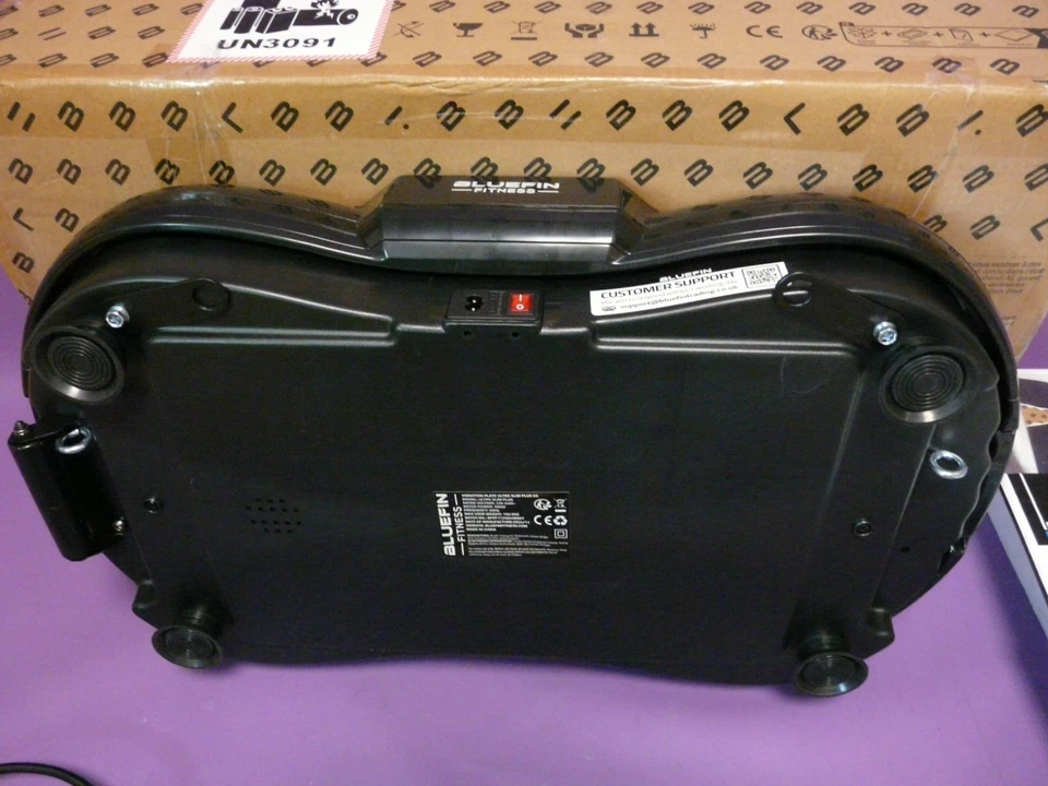 Bluefin Fitness Vibration Plate Ultra Slim Plus Vibration Plate Exercise Machine - Image 4 of 4