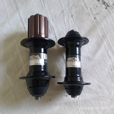 NOS Miche 32h Naben Magnum Team Box Paar vorne hinten Made in Italy