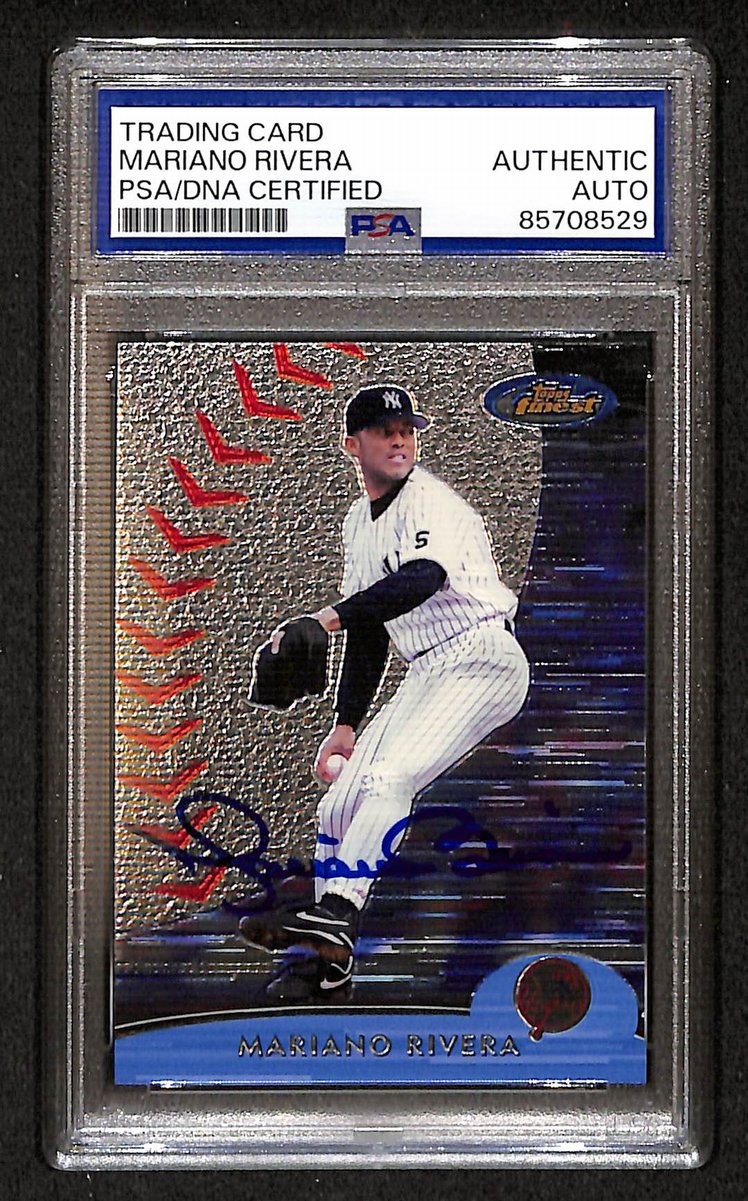 2000 Topps Finest Mariano Rivera Signed/Autographed Card #7 PSA/DNA BA204421