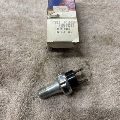NOS GM 15665282. Engine Oil Pressure Switch.  JP5