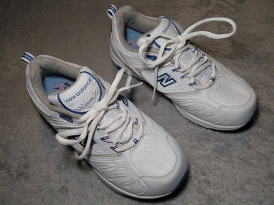 New Balance 845 Women s Size 7D SUSAN G KOMEN Breast Cancer WW845WB Walking Shoe