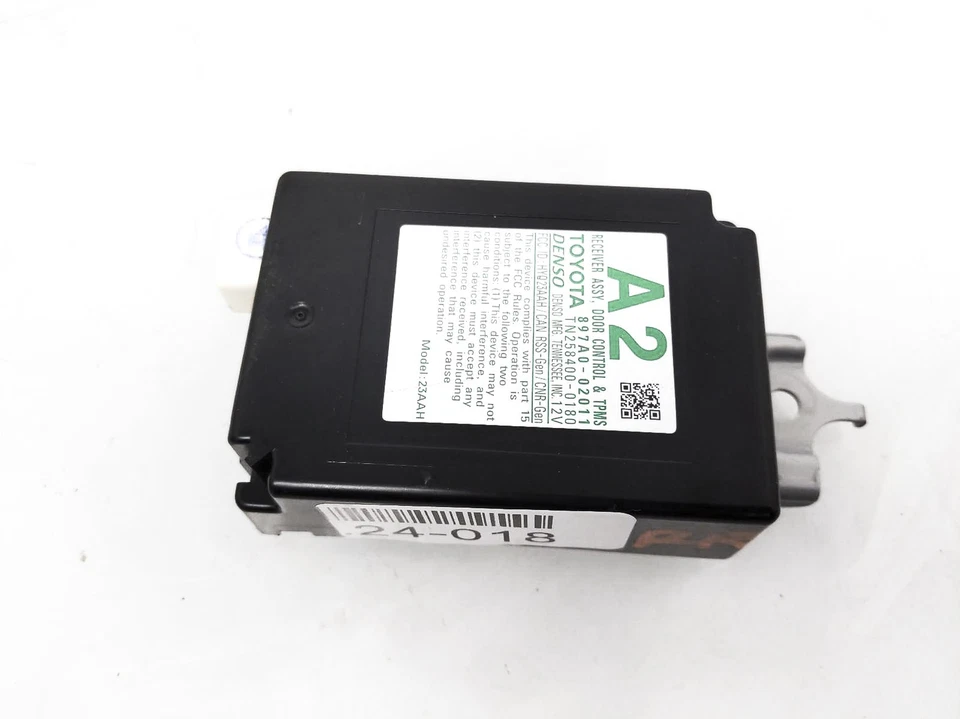 2014-2019 Toyota Corolla Tpms Receiver Control Module Unit 897A0-02011 - Image 3 of 4