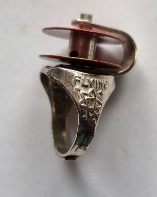 Captain Video Flying Saucer ring with saucers eBay
